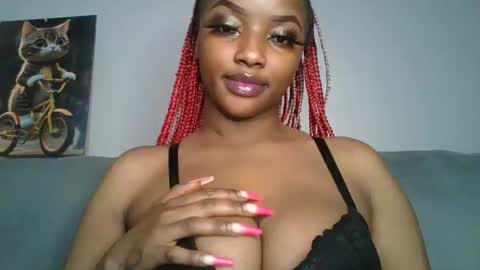 Snapshot of sexy_sweetcandy chatting on 02/06/25, 10:00 sexy sweetcandy online show from 02/06/25, 10:00