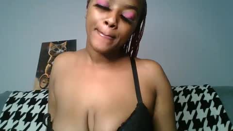 Snapshot of sexy_sweetcandy chatting on 02/16/25, 06:54 sexy sweetcandy online show from 02/16/25, 06:54