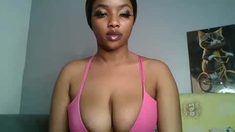 Snapshot of sexy_sweetcandy chatting on 03/12/25, 12:04 sexy sweetcandy online show from 03/12/25, 12:04