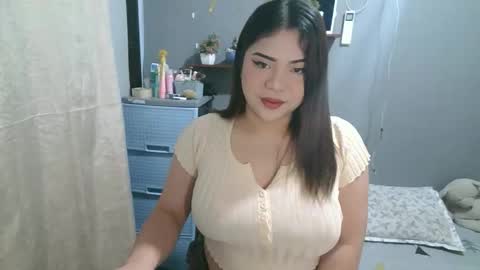 Snapshot of sexy_thea1 chatting on 02/22/26, 04:49 sexy_thea1 online show from 02/22/26, 04:49