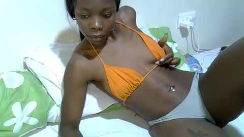 sexy_vennice online show from 05/17/26, 03:30