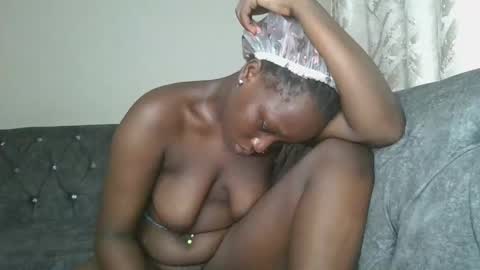 Snapshot of sexy_wendy5 chatting on 12/09/24, 04:15 wendy online show from 12/09/24, 04:15