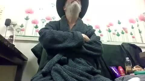 Daddy online show from 03/11/26, 06:30