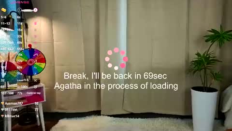 Snapshot of sexy_xs chatting on 06/29/26, 10:15 Agatha online show from 06/29/26, 10:15