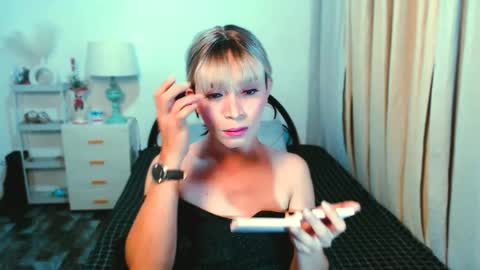 Snapshot of sexy_yllona chatting on 05/05/26, 07:22 sexy_yllona online show from 05/05/26, 07:22