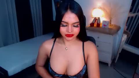 Snapshot of sexyadrianaqueents chatting on 01/27/25, 07:35 YOUR MISTRESS GODDESSS ADRIANA online show from 01/27/25, 07:35