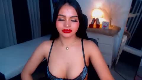 Snapshot of sexyadrianaqueents chatting on 01/27/25, 10:38 YOUR MISTRESS GODDESSS ADRIANA online show from 01/27/25, 10:38