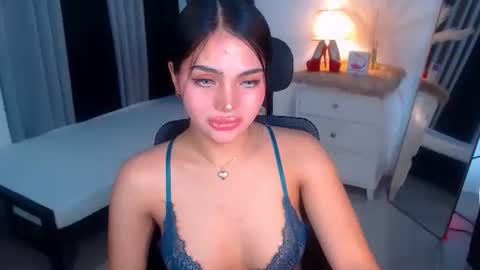 Snapshot of sexyadrianaqueents chatting on 02/06/25, 04:21 YOUR MISTRESS GODDESSS ADRIANA online show from 02/06/25, 04:21