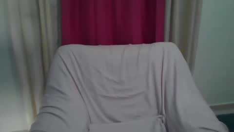 Snapshot of sexyalliekay chatting on 01/18/25, 05:20 Sexy GILF Allie Kay online show from 01/18/25, 05:20