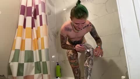 Ollie online show from 06/22/26, 03:25