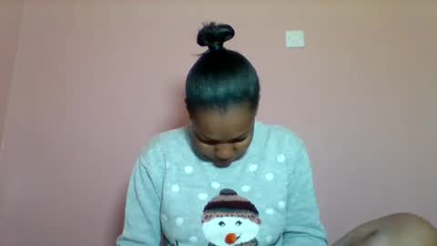 Snapshot of sexyapple2002 chatting on 09/10/25, 07:08 sexyapple2002 online show from 09/10/25, 07:08