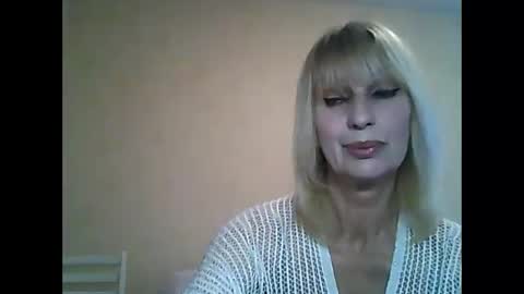 Snapshot of sexybabyforyou chatting on 10/19/25, 10:27 sexybabyforyou online show from 10/19/25, 10:27