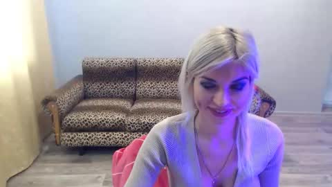sexybeatriice online show from 11/11/25, 07:30
