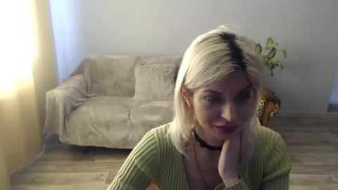 sexybeatriice online show from 03/10/26, 07:35