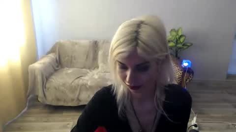 Snapshot of sexybeatriice chatting on 05/12/26, 06:21 sexybeatriice online show from 05/12/26, 06:21