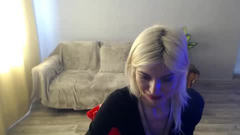 Snapshot of sexybeatriice chatting on 05/16/26, 06:43 sexybeatriice online show from 05/16/26, 06:43