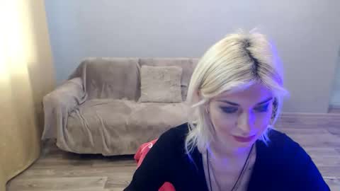 Snapshot of sexybeatriice chatting on 05/17/26, 06:11 sexybeatriice online show from 05/17/26, 06:11