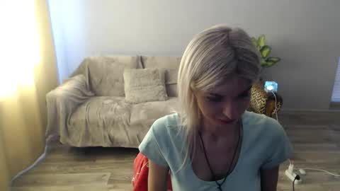 Snapshot of sexybeatriice chatting on 05/31/26, 06:21 sexybeatriice online show from 05/31/26, 06:21