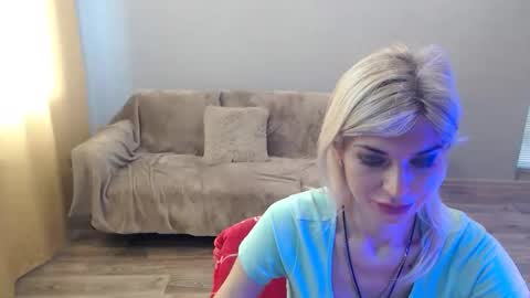 Snapshot of sexybeatriice chatting on 06/04/26, 07:14 sexybeatriice online show from 06/04/26, 07:14