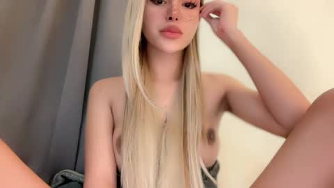 Seraphina Blaze online show from 03/23/26, 10:30
