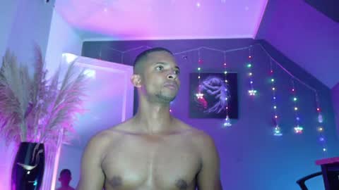 Snapshot of sexyblack1993 chatting on 12/09/24, 12:56 sexyblack online show from 12/09/24, 12:56