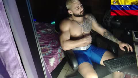 Snapshot of sexybody3224 chatting on 01/24/25, 03:11 said online show from 01/24/25, 03:11