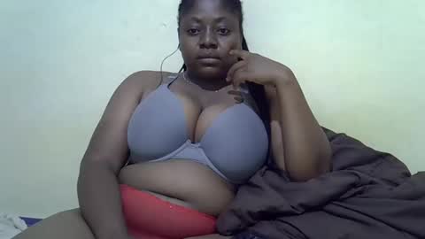 sexyboobies25 online show from 03/10/25, 04:07