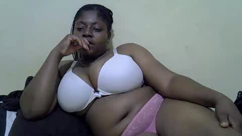 sexyboobies25 online show from 03/11/25, 05:57