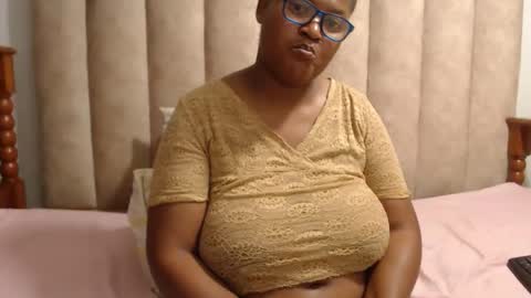 sexybustyxx online show from 04/08/26, 06:30