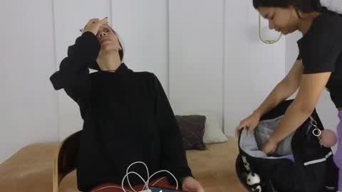 chanell and yina online show from 01/09/26, 01:14