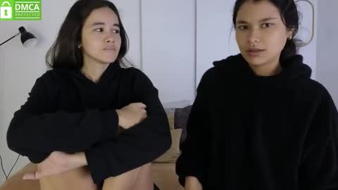 chanell and yina online show from 02/18/26, 01:29