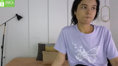 chanell and yina online show from 03/22/26, 01:25