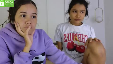 chanell and yina online show from 06/05/26, 01:50