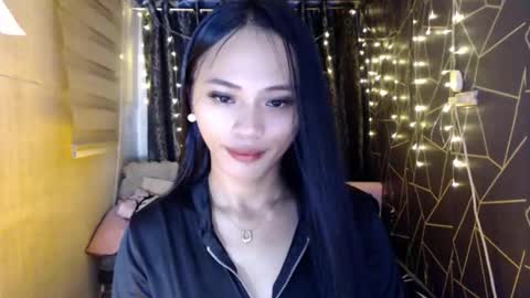 Miss Cheng online show from 11/04/25, 08:24