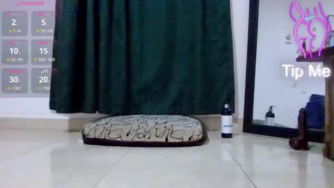 sexychubbyanna online show from 04/28/26, 02:27