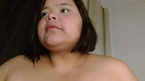 Snapshot of sexychubbyy chatting on 02/08/25, 05:50 Eva online show from 02/08/25, 05:50
