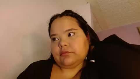 Snapshot of sexychubbyy chatting on 06/07/26, 05:27 Eva online show from 06/07/26, 05:27