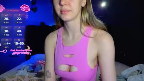 Snapshot of sexycocobutt chatting on 02/19/26, 12:56 Sophia online show from 02/19/26, 12:56