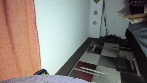 Snapshot of sexycolombian2022 chatting on 01/03/25, 12:19 Antonioylola online show from 01/03/25, 12:19