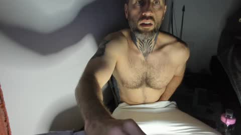 Snapshot of sexycolombian2022 chatting on 01/04/25, 11:54 Antonioylola online show from 01/04/25, 11:54