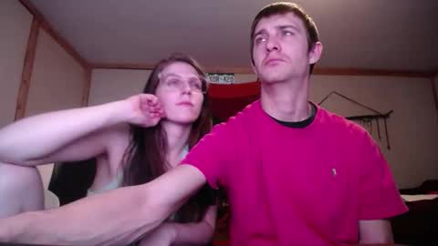 Austin and Megan online show from 12/19/25, 04:19