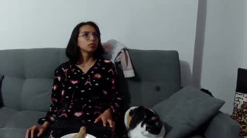 Snapshot of sexycouple_2 chatting on 02/26/25, 05:42 Katalleya and Steban online show from 02/26/25, 05:42