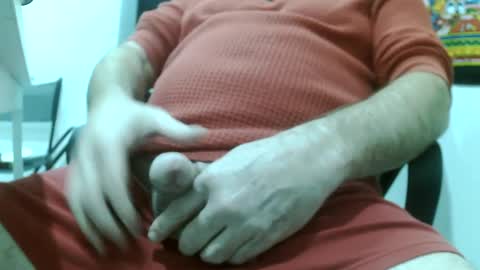 Snapshot of sexycouplextreme chatting on 01/10/25, 03:18 Sexycouplextreme online show from 01/10/25, 03:18