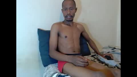 sexycouplexx01 online show from 03/06/26, 02:24