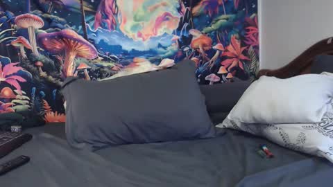 Mike online show from 11/25/25, 09:48