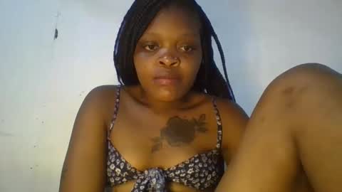 sexydee101436 online show from 02/05/26, 11:09