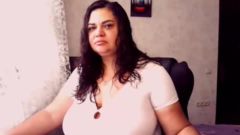 Snapshot of sexydollywoman chatting on 11/29/25, 09:12 sexydollywoman online show from 11/29/25, 09:12