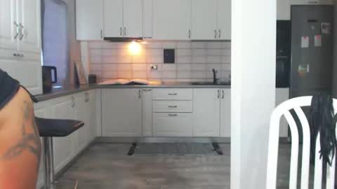 Snapshot of sexydomina chatting on 01/09/25, 06:48 sexylady online show from 01/09/25, 06:48