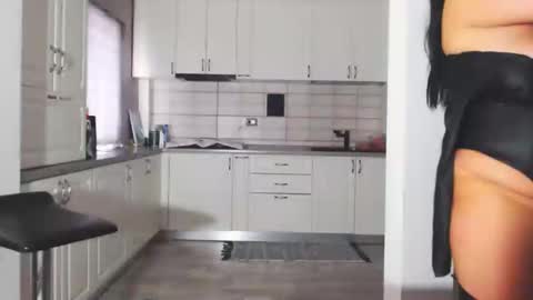 Snapshot of sexydomina chatting on 02/12/25, 08:59 sexylady online show from 02/12/25, 08:59