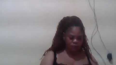 Snapshot of sexydove2 chatting on 06/27/26, 03:44 EMILY online show from 06/27/26, 03:44